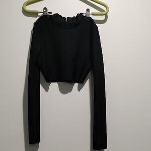 Elegant Black Long Sleeve Crop Top